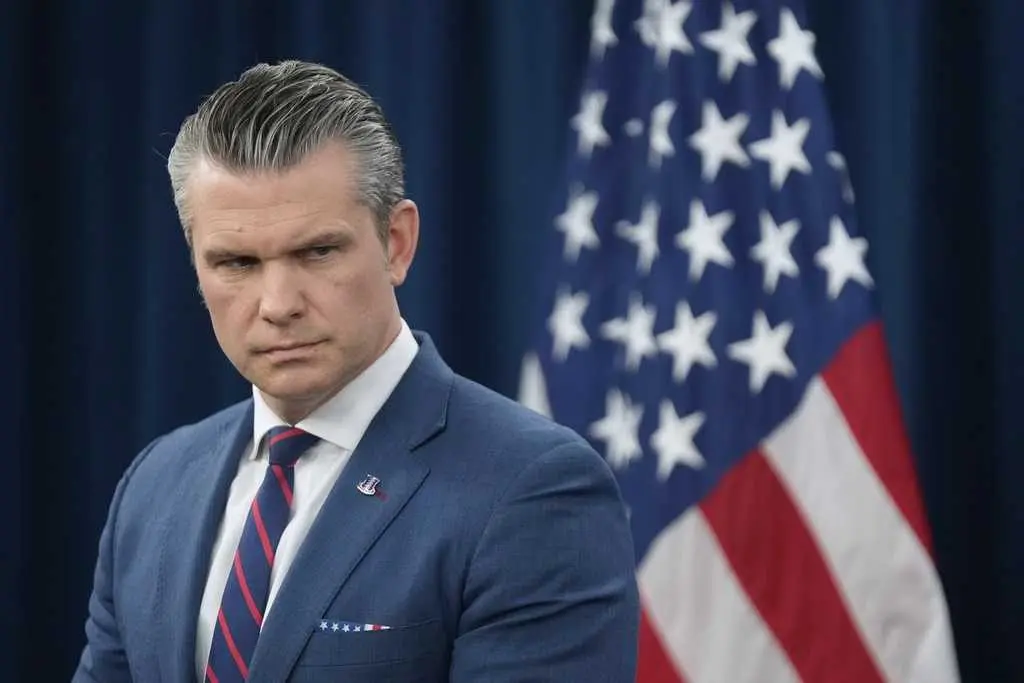 Pentagon blocks photographers from Hegseth's briefings on the Iran war