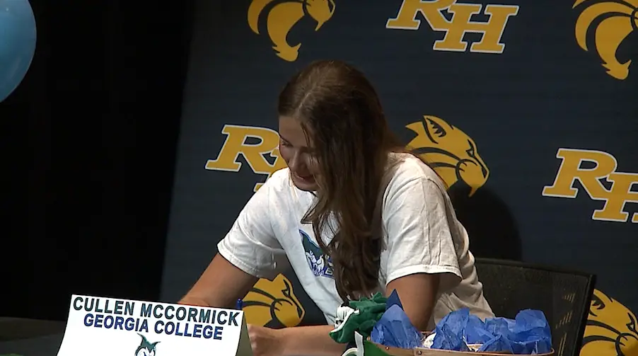Richmond Hill’s Cullen McCormick signs with Georgia College & State University