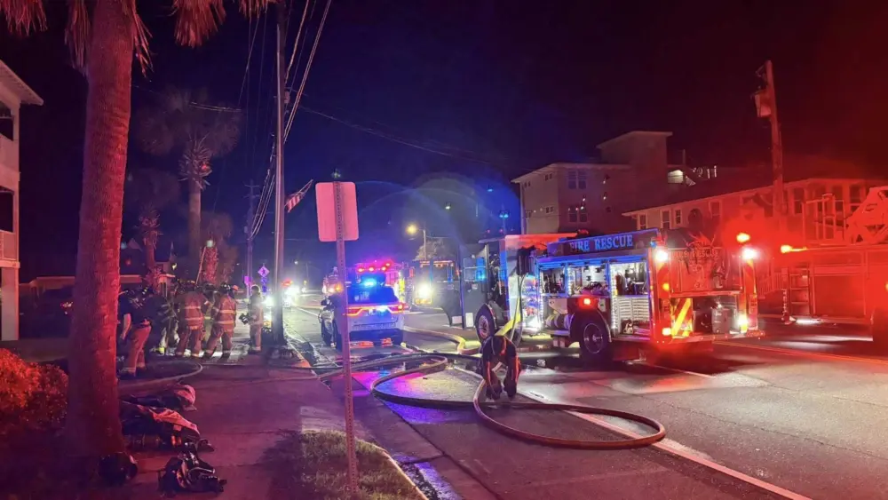 Firefighter injured after responding to Tybee Island blaze