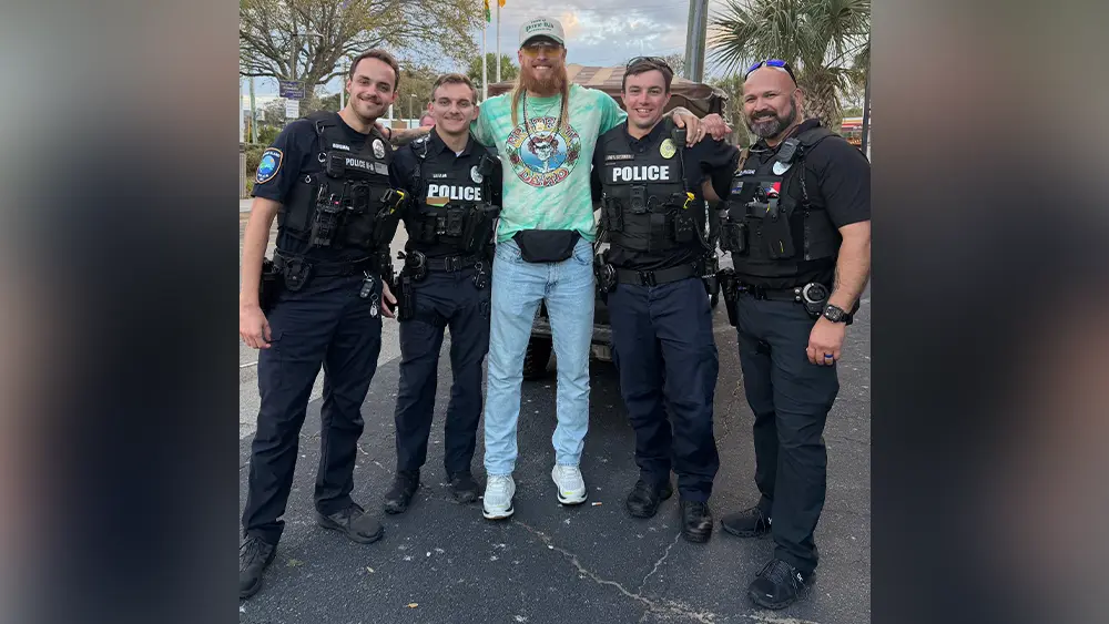 NFL star spotted at Tybee Island's Irish Heritage Parade