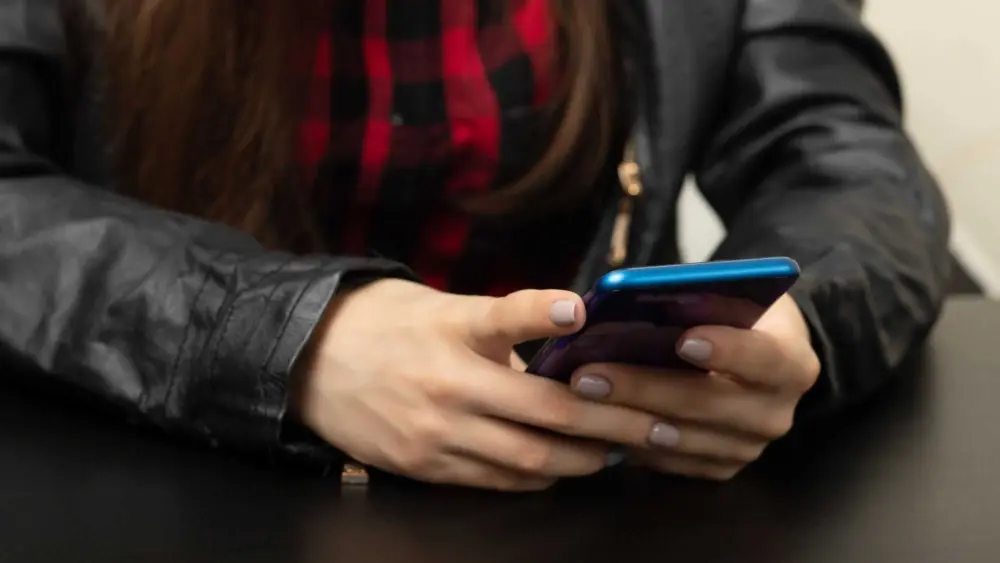 Teens are turning to AI for nearly everything. But diet information may be a big risk