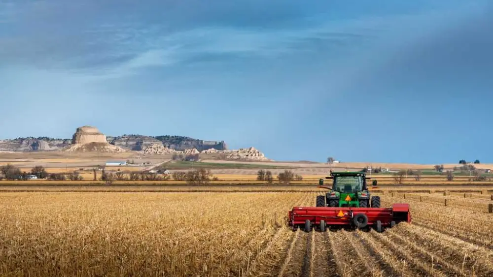 'Increasing our losses': War in Iran pinches Nebraska farmers as they prepare for spring planting