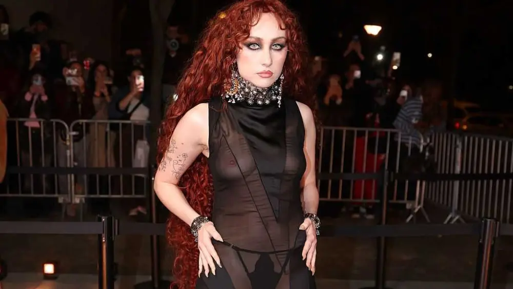 Chappell Roan pushes back after soccer star Jorginho alleges his daughter was mistreated