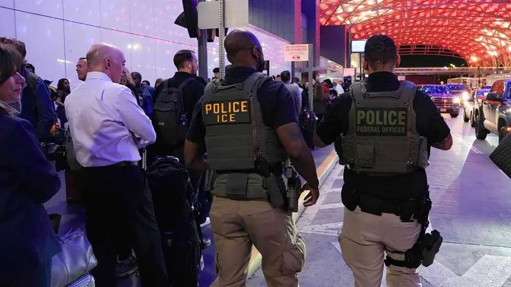 ICE officers will begin assisting TSA as shutdown frustrates travelers and screeners