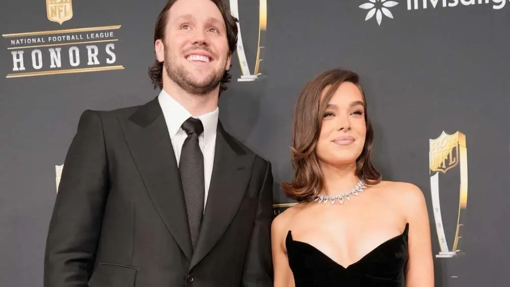Hailee Steinfeld says she and Bills quarterback Josh Allen have welcomed a baby girl