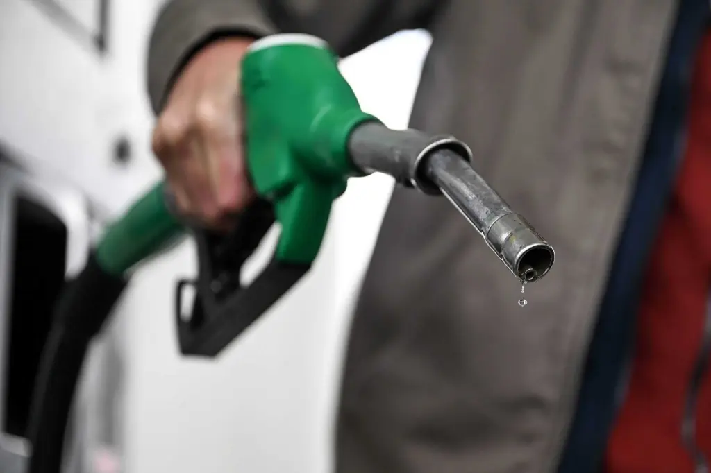 Oil prices drop 13%, Dow soars after Iran reopens the Strait of Hormuz