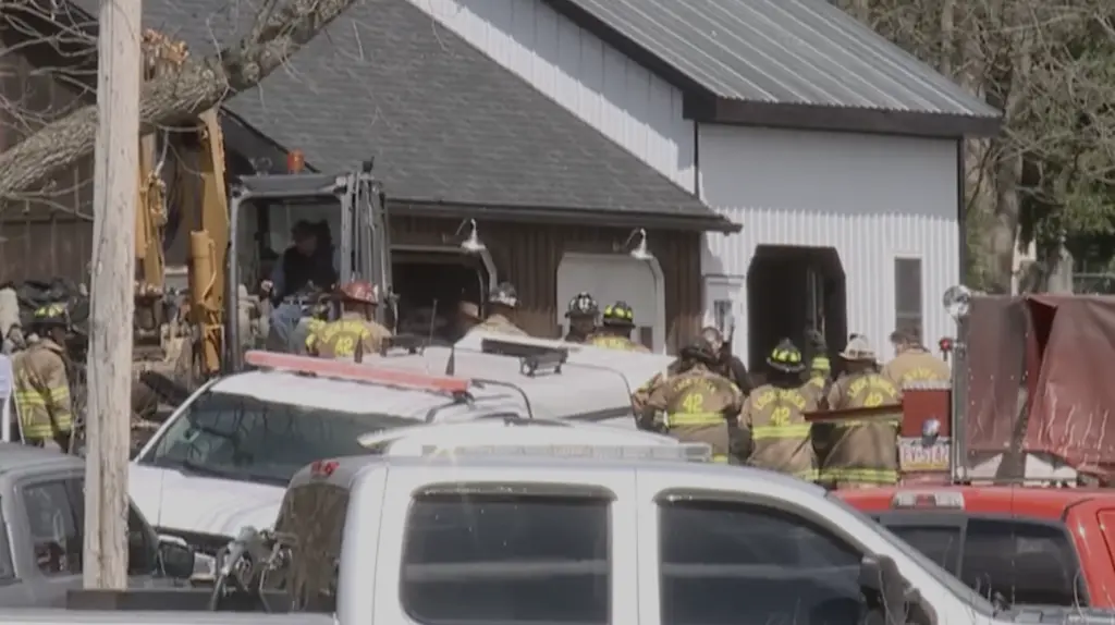 Mother and 6 children killed in explosion and fire at Pennsylvania home