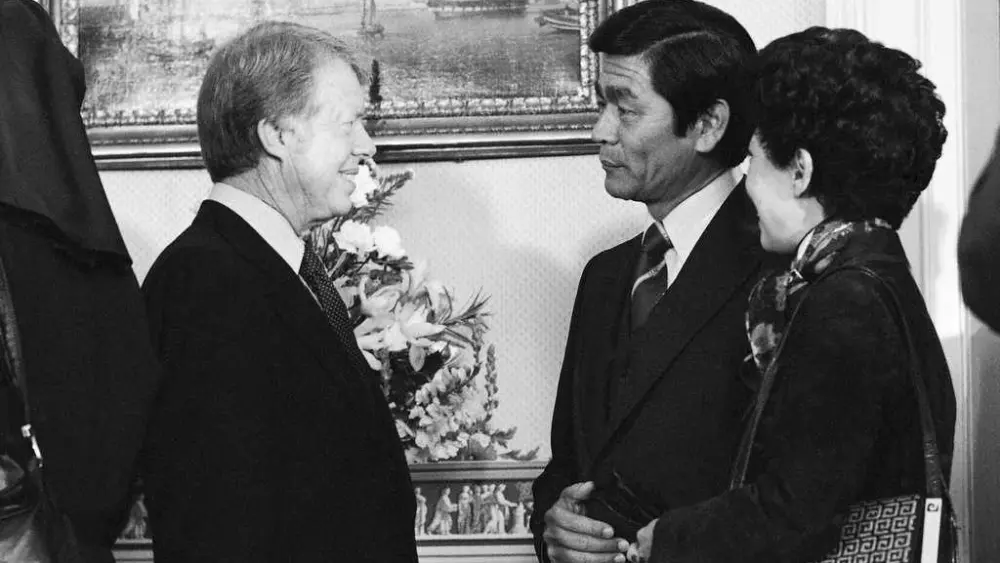 Former Hawaii Gov. George Ariyoshi, the 1st US governor of Asian American descent, dies at 100