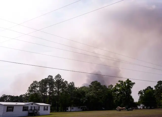 Red Cross warns South Georgia residents to be ready to evacuate as wildfires spread