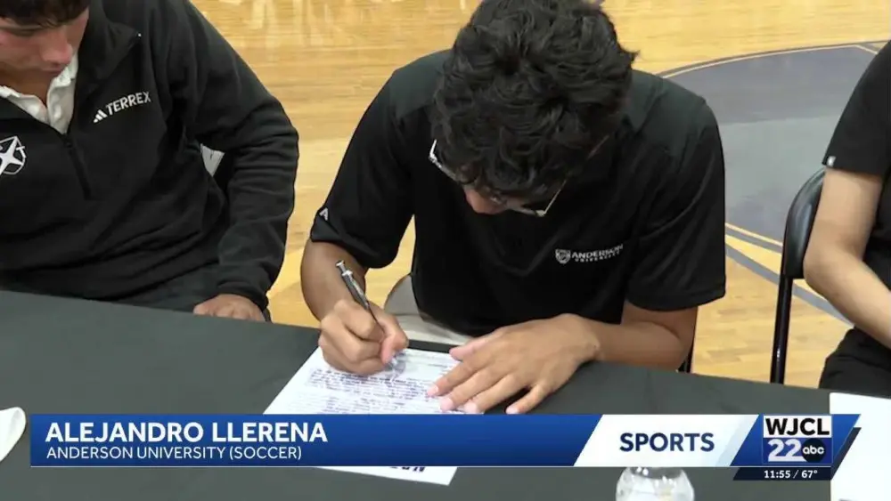 Calvary Day and Savannah Christian athletes sign letters of intent for collegiate sports