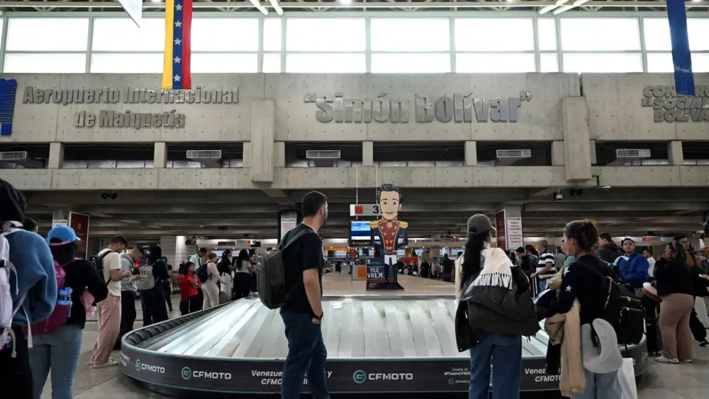 First commercial flight from US to Venezuela will take off after nearly 7 years