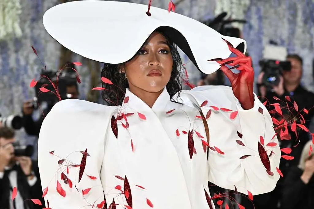 Met Gala guests arrive on carpet in dramatic works of art