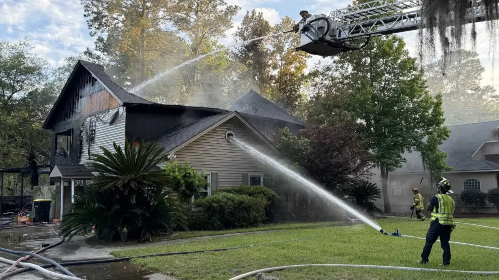 Two left without home after fire ravishes Savannah residence