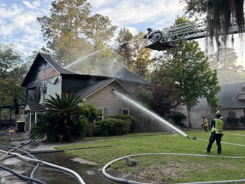 Two left without home after fire ravishes Savannah residence
