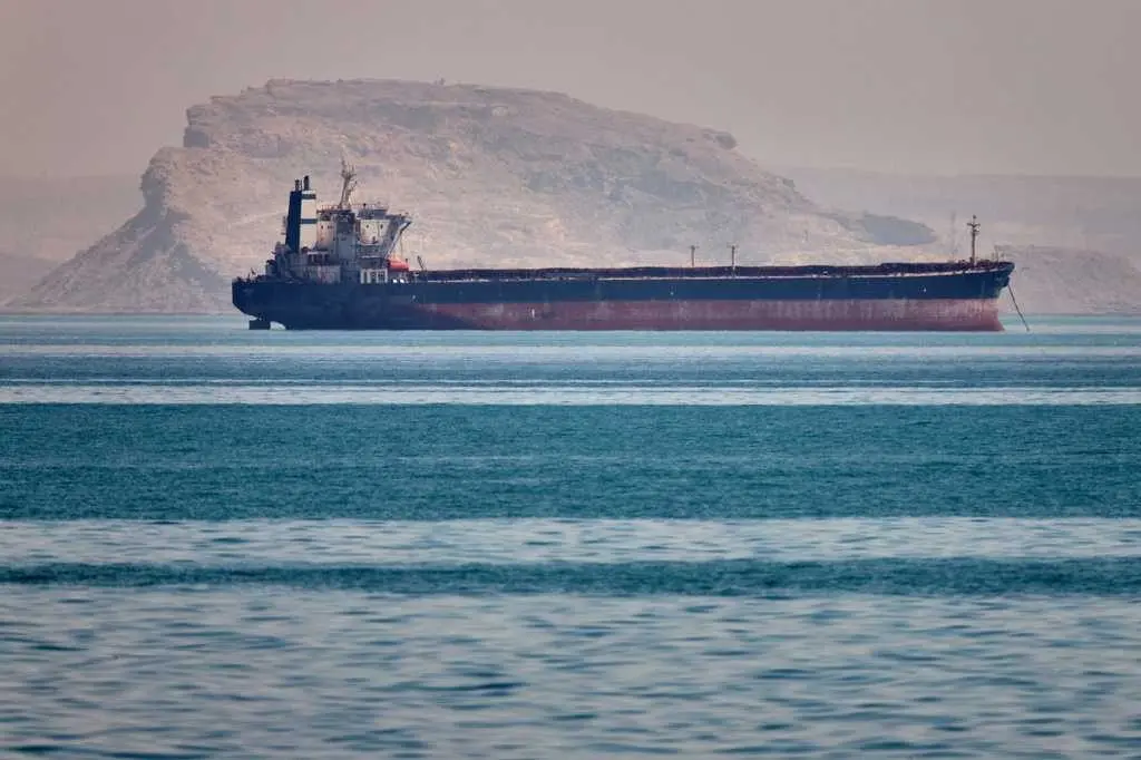 US tries to force open Strait of Hormuz as the UAE comes under attack in a test of Iran ceasefire