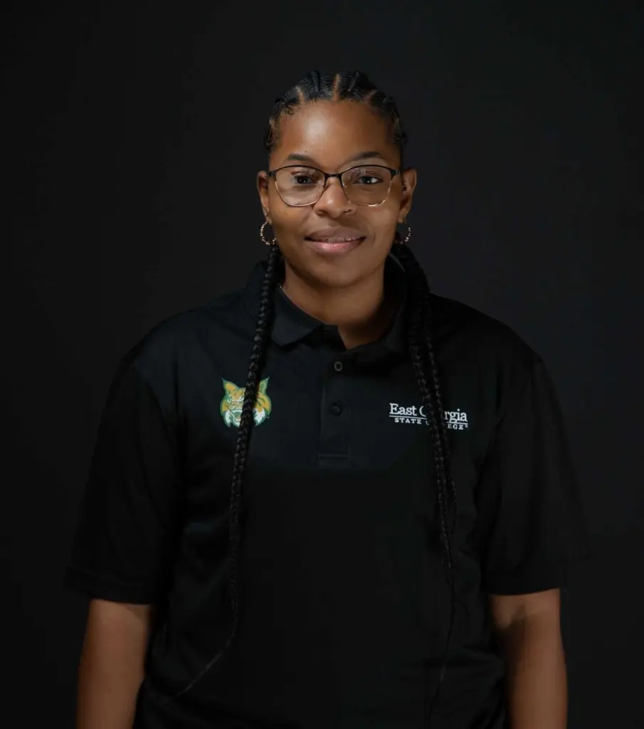 Hendrick named Windsor Forest girls' basketball coach