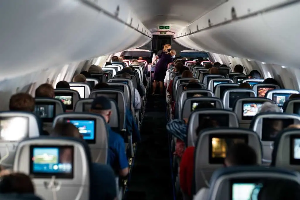 Delta Air Lines will no longer serve snacks, drinks to these passengers