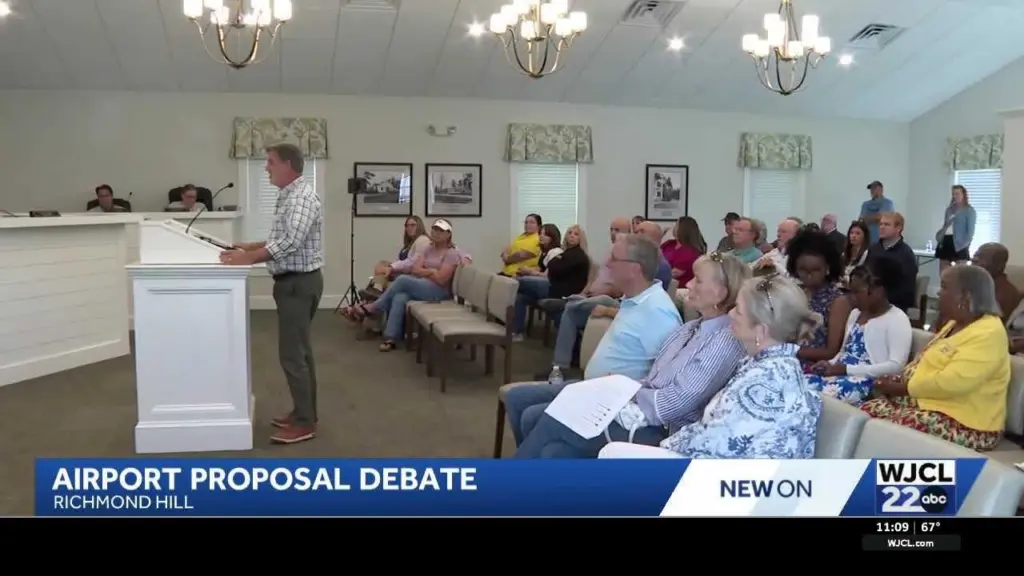 Richmond Hill stays in airport authority after tense meeting, despite resident opposition