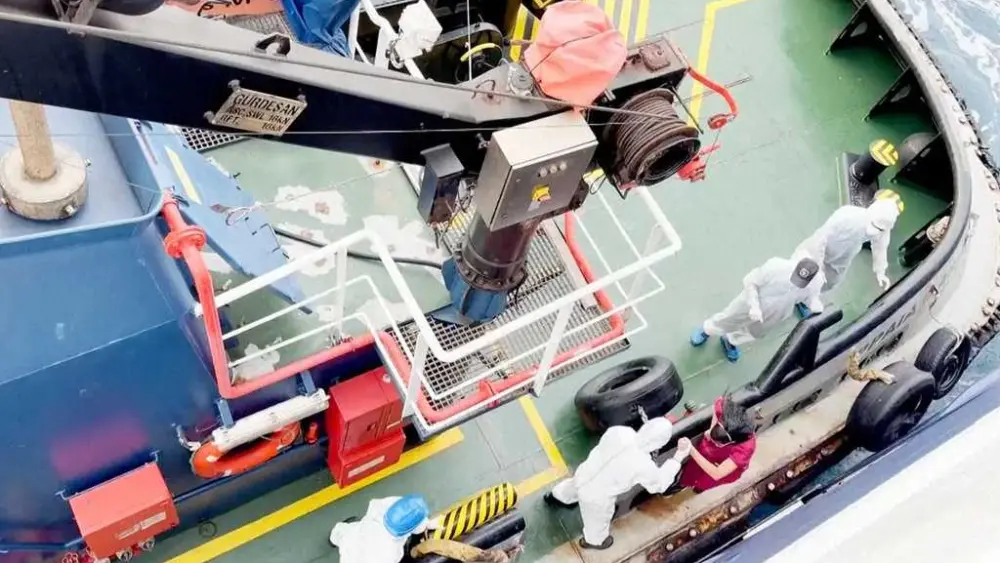 Inside the cruise ship at the center of a deadly hantavirus outbreak
