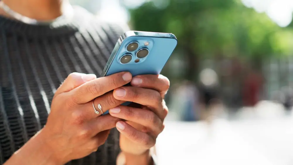 Some iPhone owners could get up to $95 payment after $250 million Apple settlement