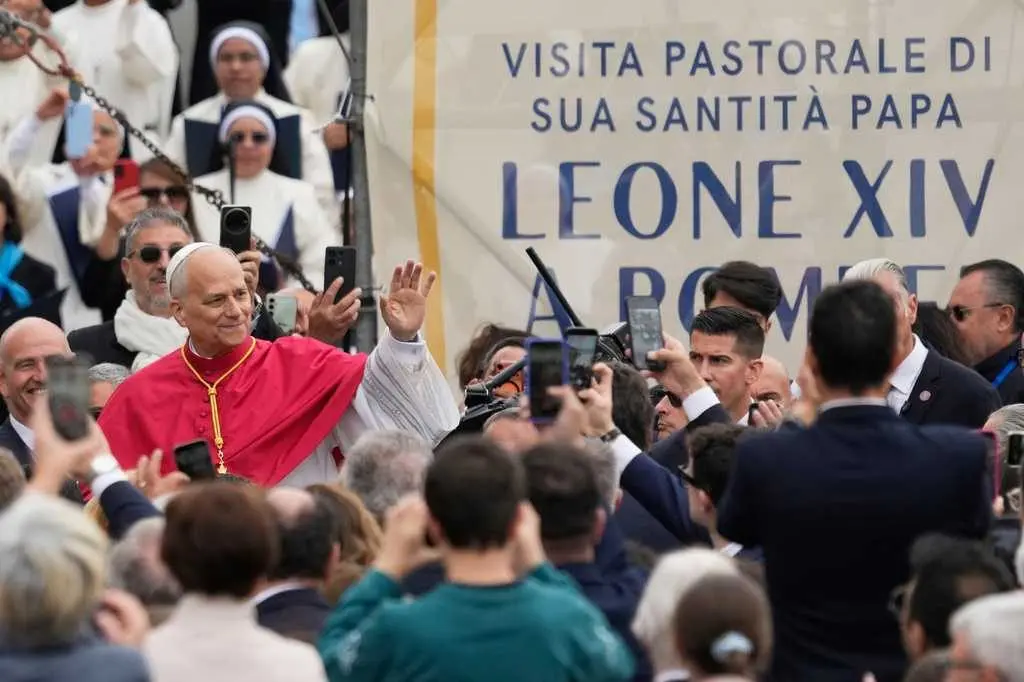 Pope prays for end to 'fratricidal hatred'