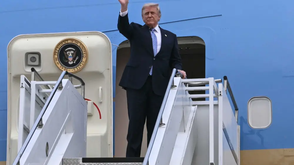 'It was an amazing period of time': Trump returns to White House optimistic after China summit