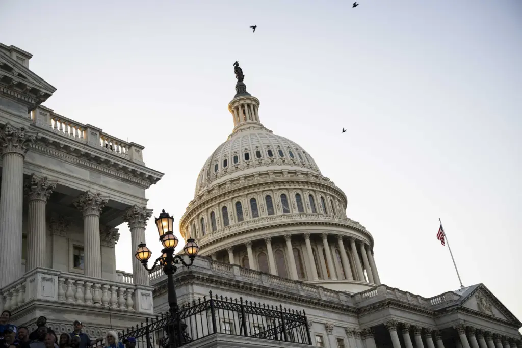 Senate advances bill aimed at ending Iran War as Cassidy, after primary loss, flips to support it