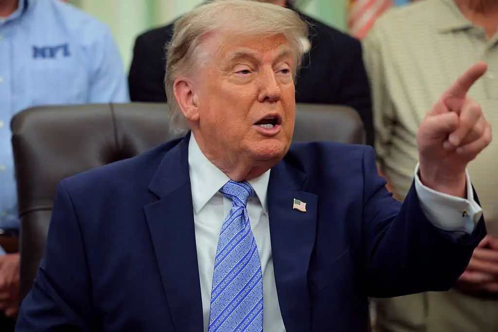 Trump says he's postponing signing an executive order on AI out of concern it would hurt AI industry