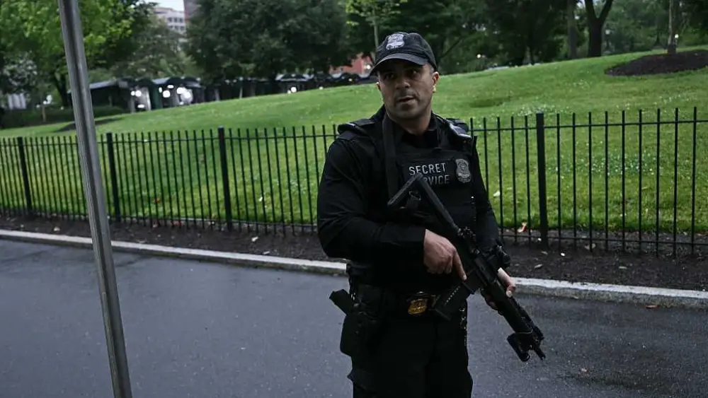 Two people shot in encounter with Secret Service near White House