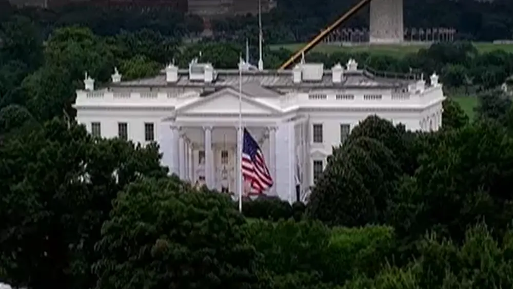 White House flags lowered following Senator Lindsey Graham's death