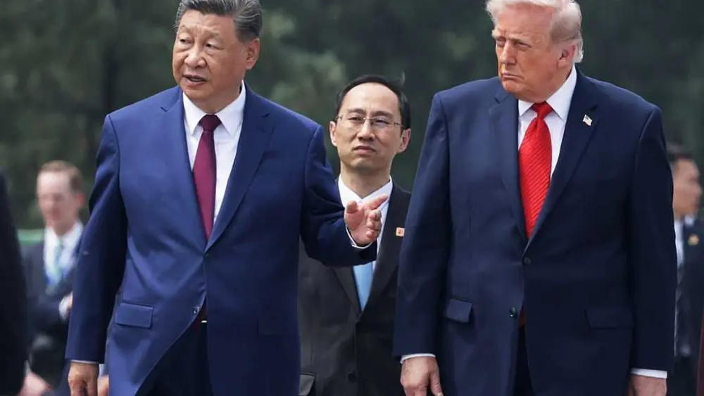 President Trump focuses on AI race with China as experts warn of internet takeover