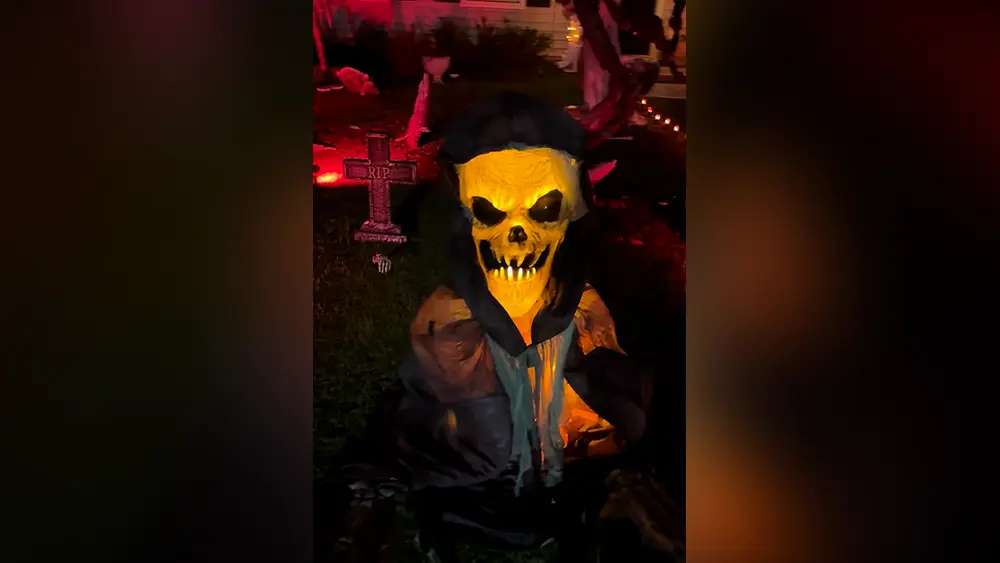 WJCL 22 News wants to see your spooky Halloween house videos and photos. Here's how to share