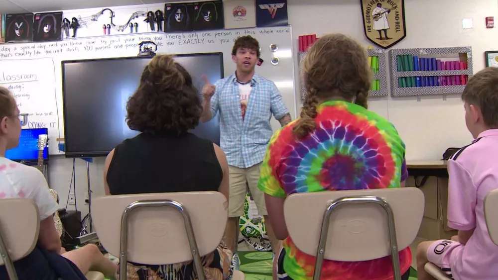 pine-grove-teacher-666727ca2f466688025