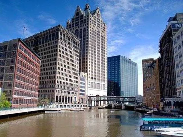 5184728-518472899538