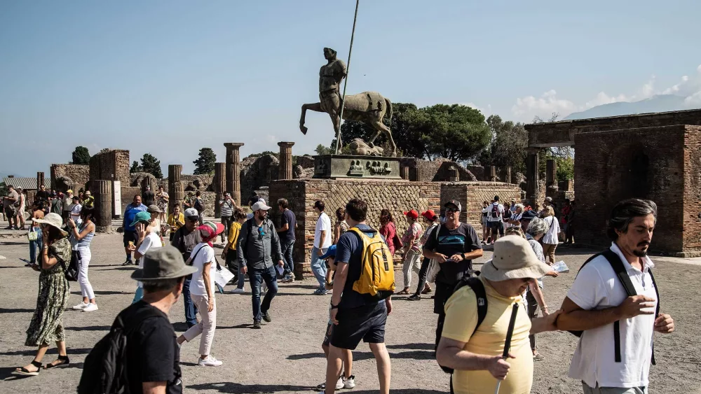 cnn-l19jb21wb25lbnrzl2ltywdll2luc3rhbmnlcy9jbhptcg9jegwwmda5mzu2a3v1enplmzbu-l19jb21wb25lbnrzl2fydgljbguvaw5zdgfuy2vzl2nsem1rowvretawmg43mnaznwgyogzwbne-jpg-66b8040a70214942796