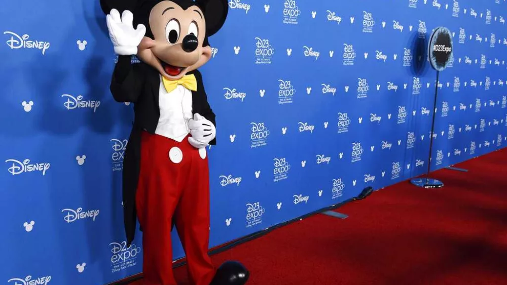 mickey-66b98e5d4af5c441777