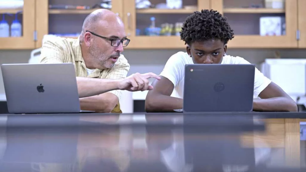 ap266c1c903c2693517101