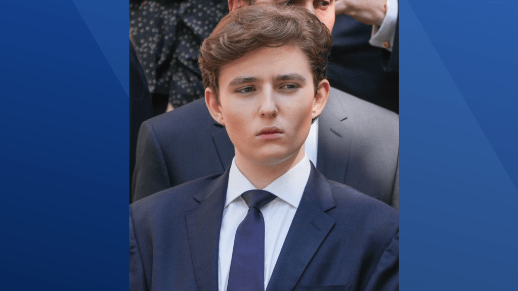 barron-trump-663cbe03ea427272936