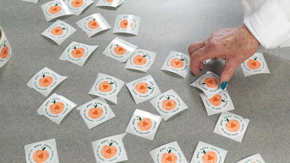 cnn-l19jb21wb25lbnrzl2ltywdll2luc3rhbmnlcy9jbtbyoxc2ahgwmde5m2i2a2vqmta4z3rm-l19jb21wb25lbnrzl2fydgljbguvaw5zdgfuy2vzl2ntmhi5dtliedawmg1mahazyjy0zduxbgo-jpg-66df1cbfed9d7702716