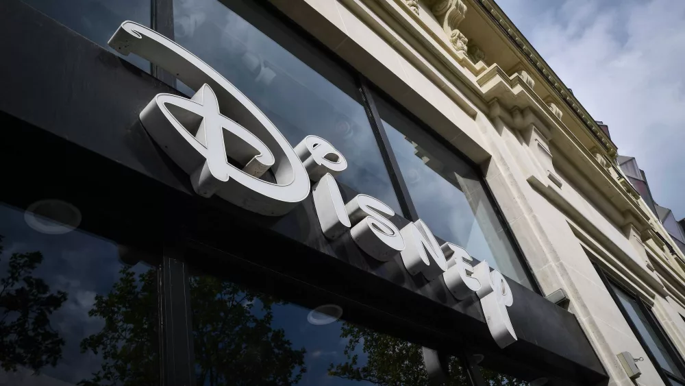 cnn-l19jb21wb25lbnrzl2ltywdll2luc3rhbmnlcy9jbhlua2hucwewmdbum2i2a210ehvtbxn1-l19jb21wb25lbnrzl2fydgljbguvaw5zdgfuy2vzl2nsew5rywnkddawmg44m25pnxa0bzy2zgu-jpg-669669d3a36ec433066