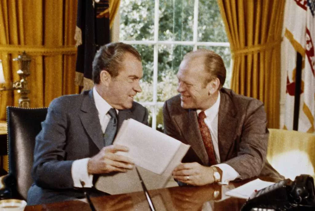 ap26697daaf8e096734594