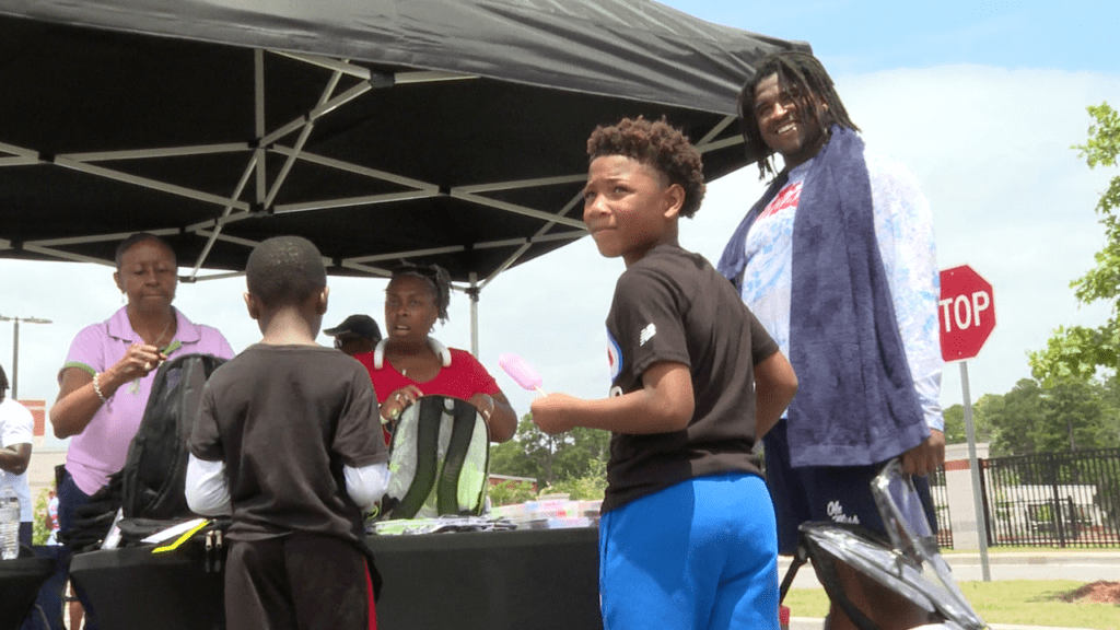 former-jenkins-star-akelo-stone-hosts-free-back-to-school-event-66a577d2ea7b414521