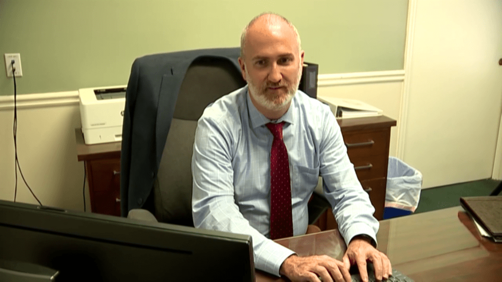 vlcsnap-2024-08-01-18h31m01s414-66ac0cad51ab6501999