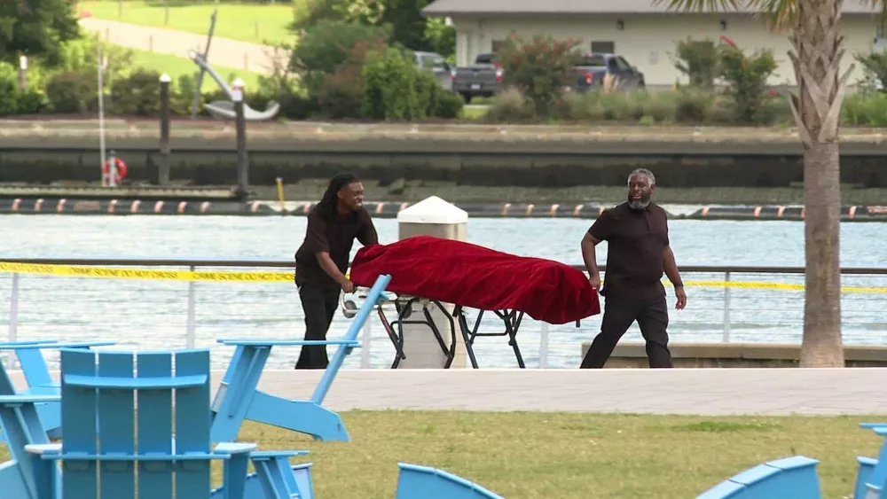 eastern-warf-dead-body-66ae8d5a357c6826290