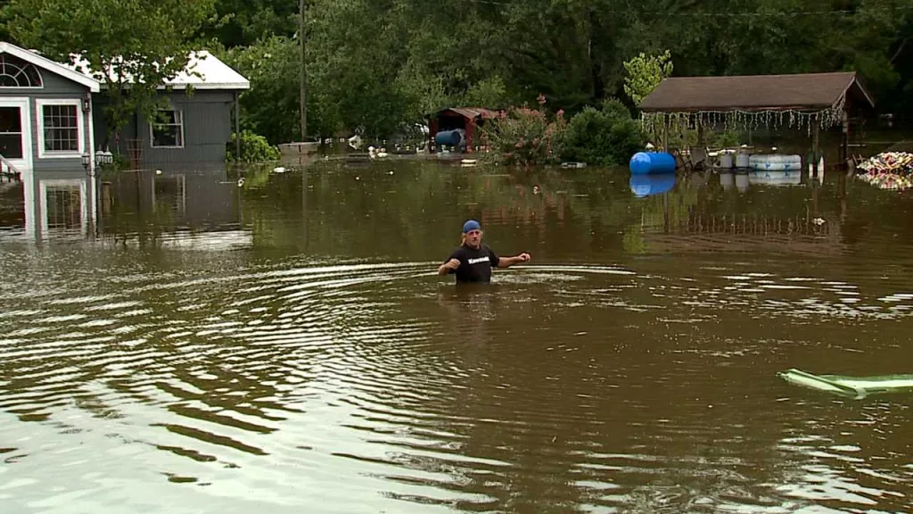 thumbnail-66b3f5800b9a7278763