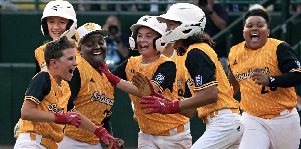 littleleague-66cbba88c8990859367