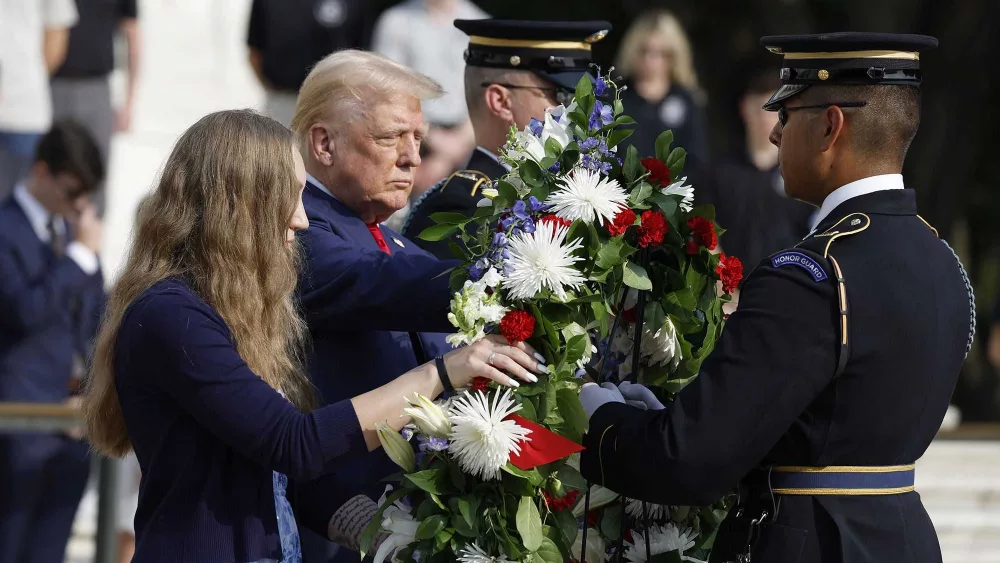 cnn-l19jb21wb25lbnrzl2ltywdll2luc3rhbmnlcy9jbtbkbmzvz3mwmda3m2q1djrlowhpcwz2-l19jb21wb25lbnrzl2fydgljbguvaw5zdgfuy2vzl2ntmgrtddh3cjawmg1sd3a2zzroemexnze-jpg-66cf8efeded49989449