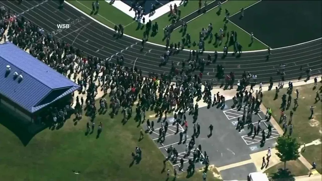 19415038-1b61-4e3c-a331-f74167e4e6da758133