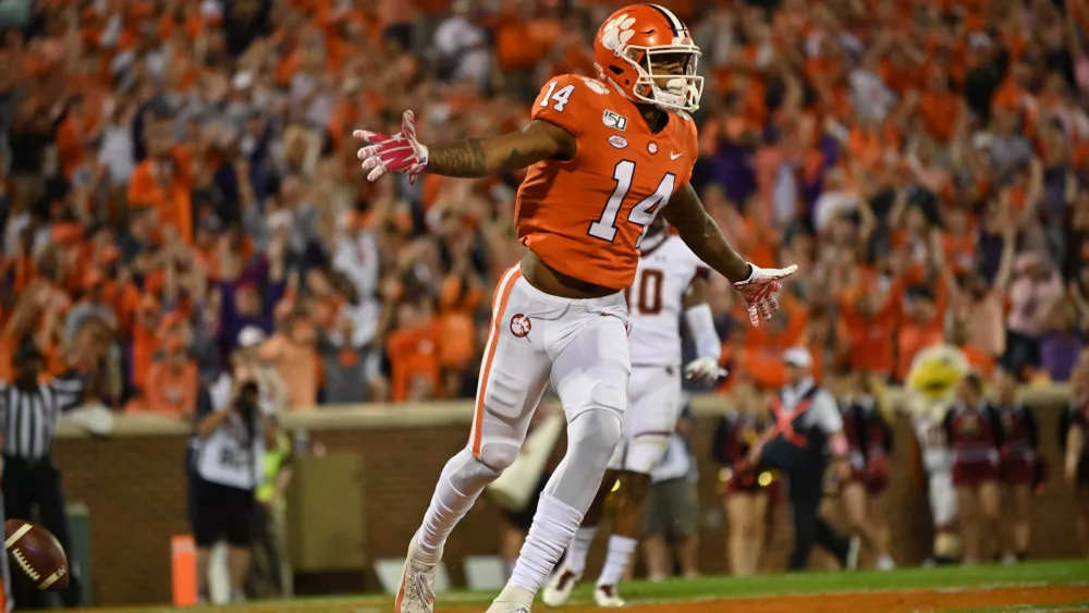 overton-at-clemson-66dc945c502b8646516