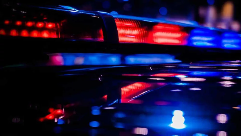 police-lights-1637280608418422